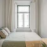 Rent a room in lisbon