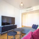 Rent 1 bedroom apartment in Milano