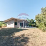 Affitto 5 camera casa di 220 m² in Lonato del Garda