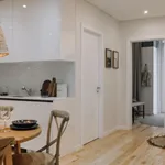 Rent 1 bedroom apartment in Lisbon