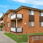 Rent 3 bedroom apartment in Lake Illawarra