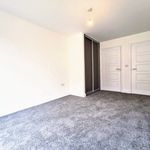 Rent 2 bedroom flat in South East England