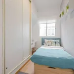 Rent a room of 150 m² in madrid