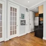 Rent 2 bedroom apartment in Manhattan