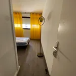 Rent 5 bedroom apartment in Paris