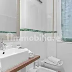 Rent 3 bedroom apartment of 60 m² in Milan