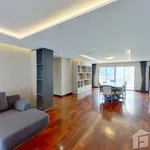 Rent 3 bedroom apartment of 250 m² in Bangkok