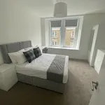 Rent 3 bedroom flat in Dundee