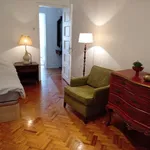 Rent a room in lisbon