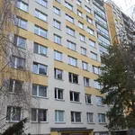 Pronajměte si 2 ložnic/e byt o rozloze 42 m² v Praha