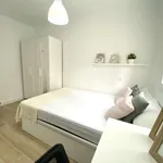 Rent a room of 70 m² in madrid