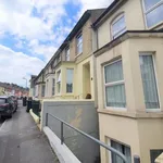 Rent 4 bedroom house in South East England