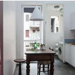 Rent a room of 80 m² in milan