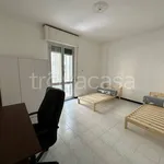 Rent 3 bedroom apartment of 82 m² in Genova