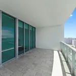 Rent 1 bedroom apartment of 84 m² in Miami