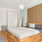 Miete 1 Schlafzimmer wohnung von 81 m² in berlin