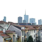 Rent 3 bedroom apartment in Milan