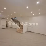 Rent 4 bedroom house of 198 m² in Rome