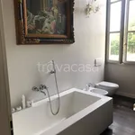 Rent 4 bedroom apartment of 258 m² in Lomagna