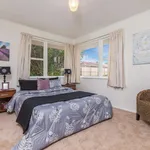 Rent 2 bedroom house in Pakuranga