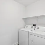 Rent 3 bedroom apartment of 116 m² in Gatineau