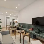 Rent 4 bedroom apartment of 57 m² in Barcelona