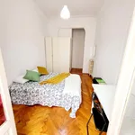 Rent a room of 220 m² in Madrid