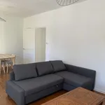 Maison de 104 m² avec 3 chambre(s) en location à Saintes