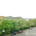 Rent 4 bedroom flat in Edinburgh