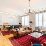 Rent 2 bedroom apartment of 115 m² in paris