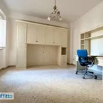 Rent 3 bedroom apartment of 100 m² in Palermo