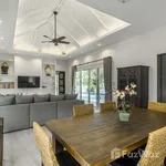 Rent 3 bedroom house of 400 m² in Phuket