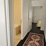 Appartement de 90 m² avec 5 chambre(s) en location à Clichy