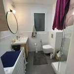 Rent 4 bedroom apartment in Barcelona