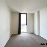 Rent 2 bedroom apartment of 250 m² in South Brisbane