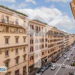 Affitto 6 camera appartamento di 200 m² in Rome