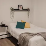 Rent 1 bedroom student apartment in Vancouver