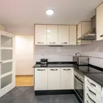 Rent a room of 124 m² in valencia