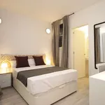 Rent a room of 134 m² in barcelona