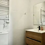 Rent 1 bedroom apartment of 35 m² in Madrid