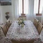 Rent 5 bedroom house of 100 m² in San Felice del Benaco