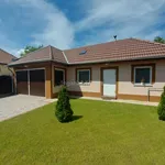 Rent 2 bedroom house of 399 m² in Szolnok