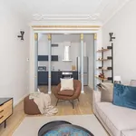 Rent 2 bedroom apartment of 82 m² in barcelona