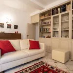 Rent a room of 150 m² in milan