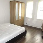 Rent 6 bedroom house in West Midlands