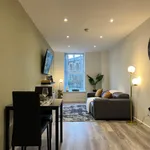 Rent 4 bedroom flat of 69 m² in Liverpool