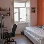 Rent 2 bedroom apartment of 80 m² in lisbon