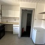 Rent 3 bedroom flat in Yorkshire And The Humber