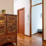 Rent 3 bedroom apartment in Madrid