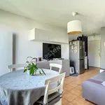 Rent 2 bedroom apartment of 32 m² in VITROLLES